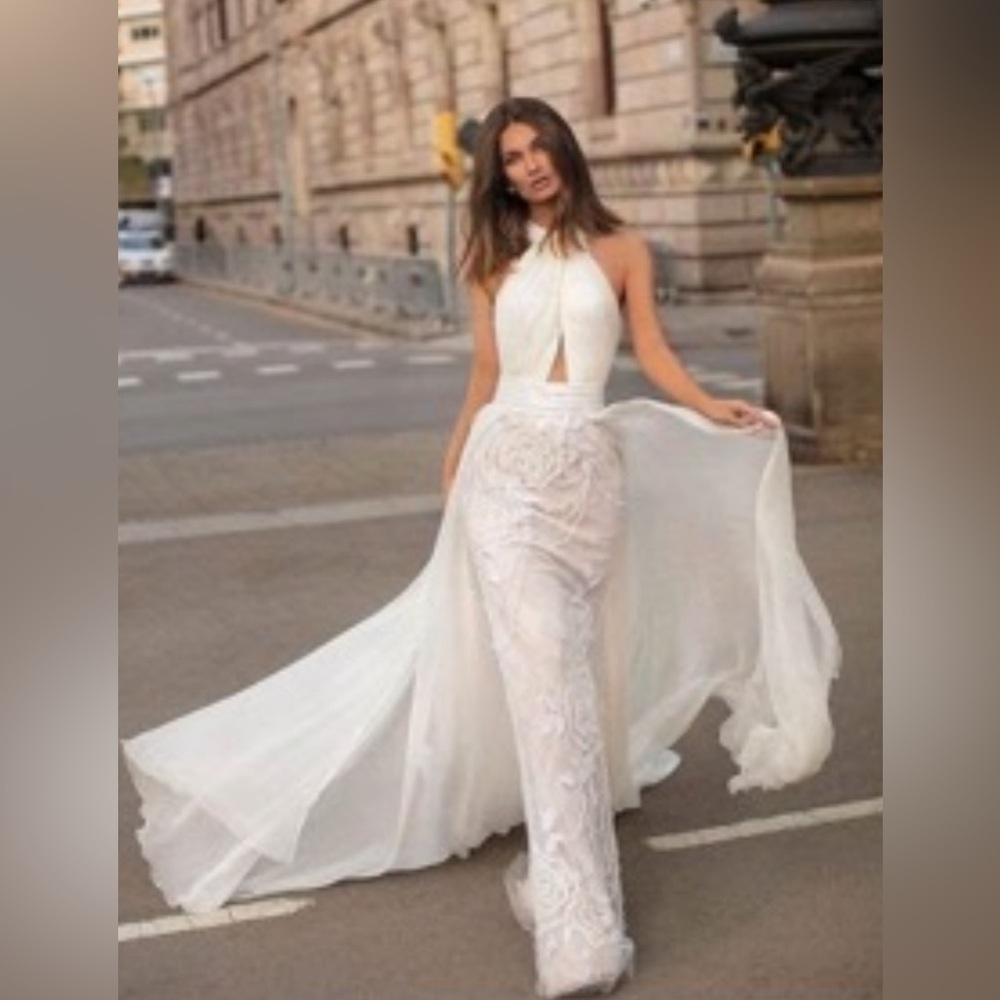Tarik Ediz White Gown